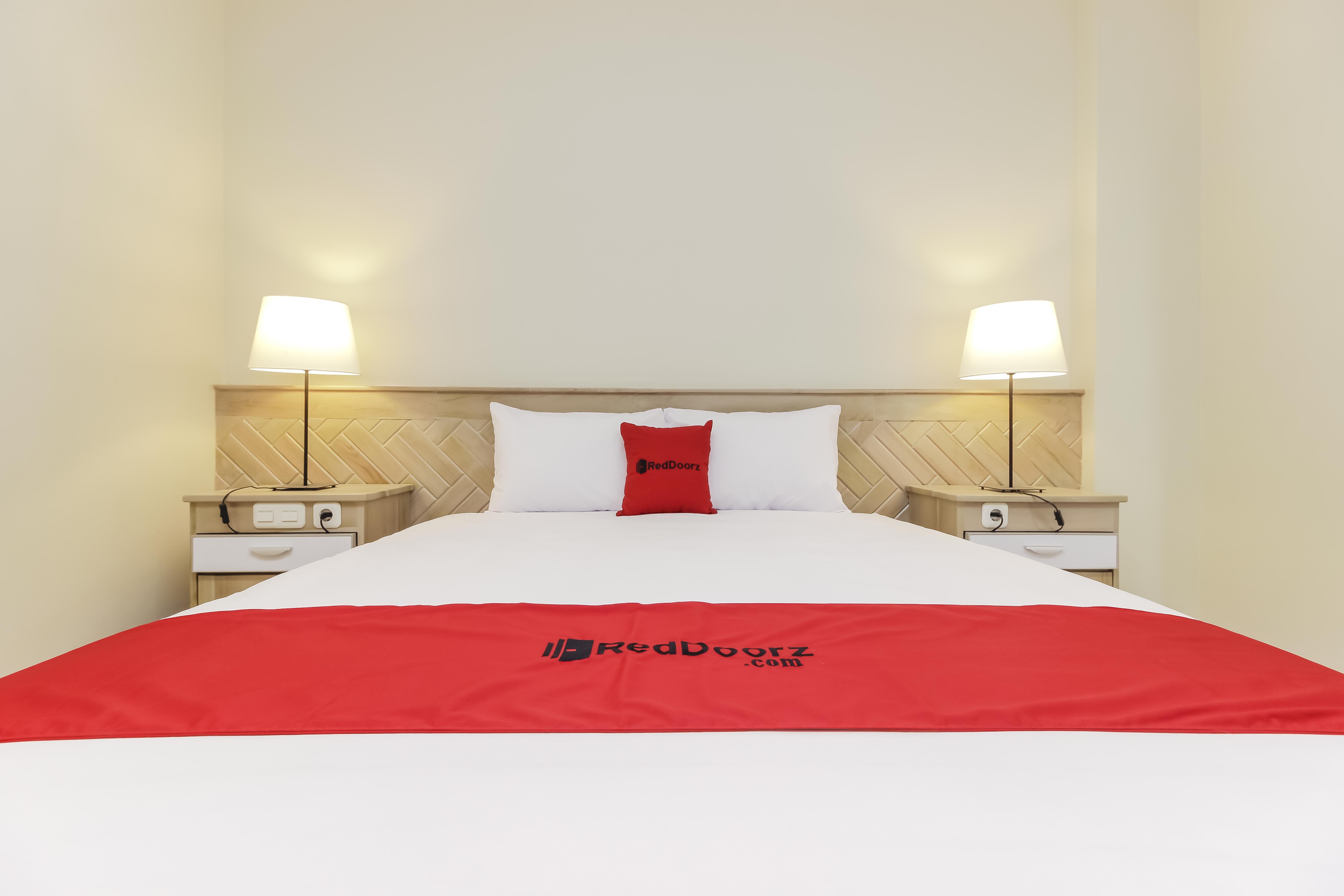 Reddoorz Premium Near Ragunan Zoo 2 Джакарта Екстер'єр фото